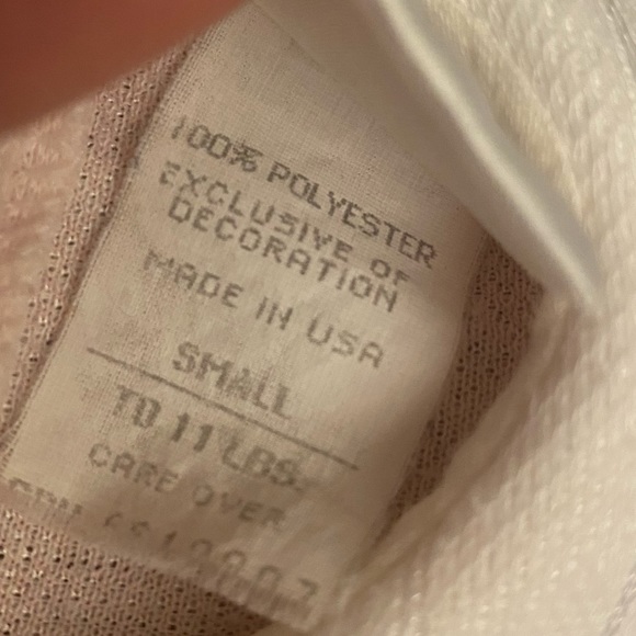 Baby Dior Up to 11lbs Floral Luxury Embroidered Baby Onesie - Picture 4 of 7